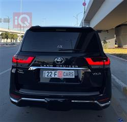 تويوتا لاندكروزر